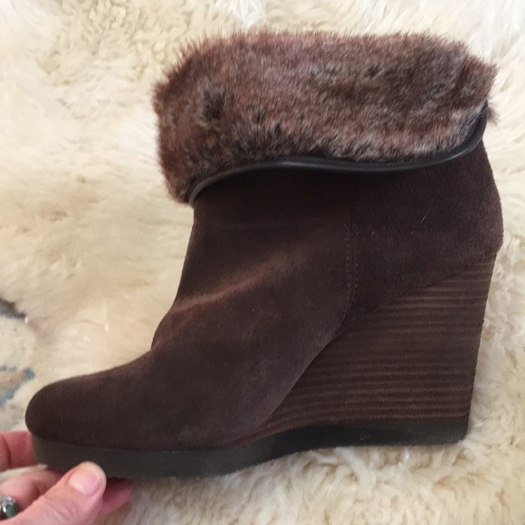 Lucky Brand suede ankle boots - Picture 6 of 6